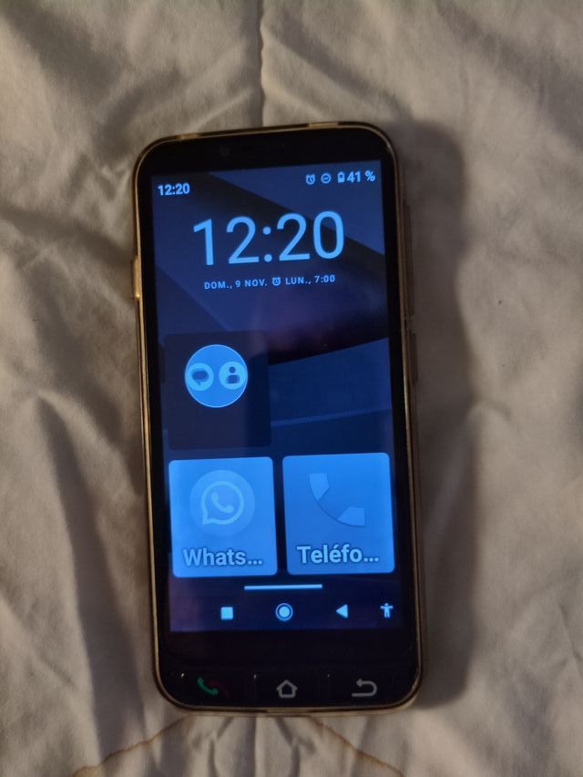 ZEUS 4G PRO Teléfono Móvil