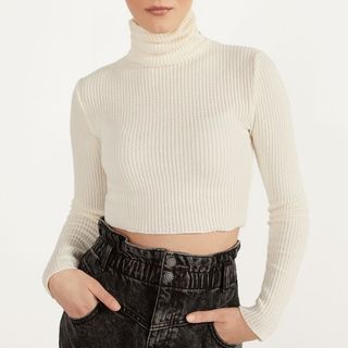 Jersey talla S BERSHKA