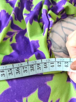 Vestido floral verde y morado