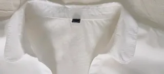 Blusa blanca de mujer