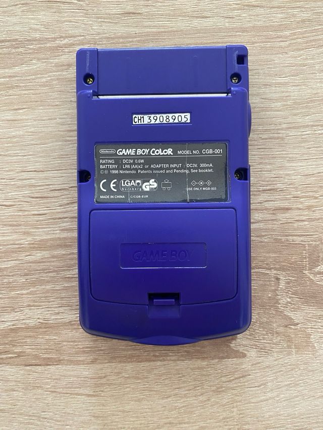 Nintendo Game Boy Color Morado + Accesorios + jueg