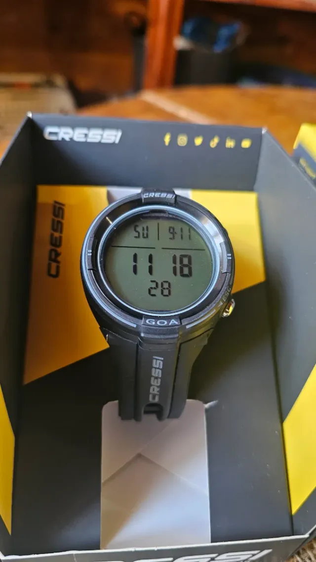 NUEVO Ordenador de buceo Cressi GOA computadora