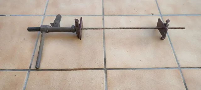 2 llaves tensar + 24 cuñas