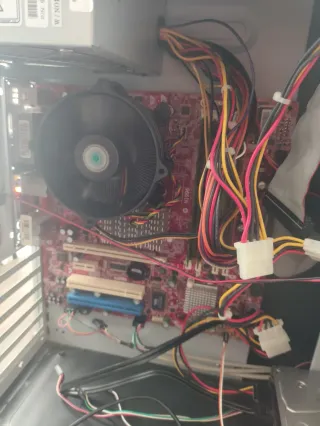 Torre PC  Negra Económica