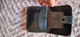 Monedero de piel para hombre