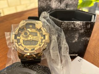 Casio G-Shock GM-700 Dorado y Negro