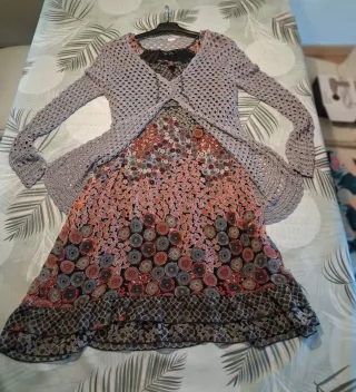 Conjunto Vestido y Chaqueta Punto