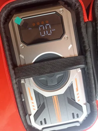 Arrancador e hinchador de Coche Portátil