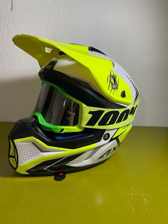 Casco Motocross AXIS Amarillo y Blanco