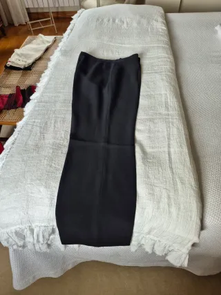 Pantalón Crep Laserre Negro