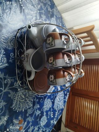 Set de tazas de té con platos