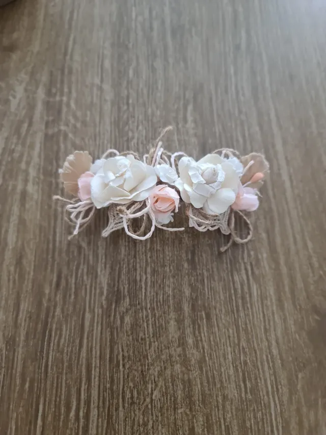 Zapatos Comunión y Adorno Pelo Talla 37.