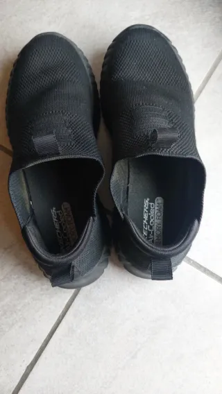 Scarpe Skechers N.37 Nere