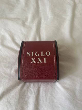 Pareja de relojes RIRRA plateados y blancos