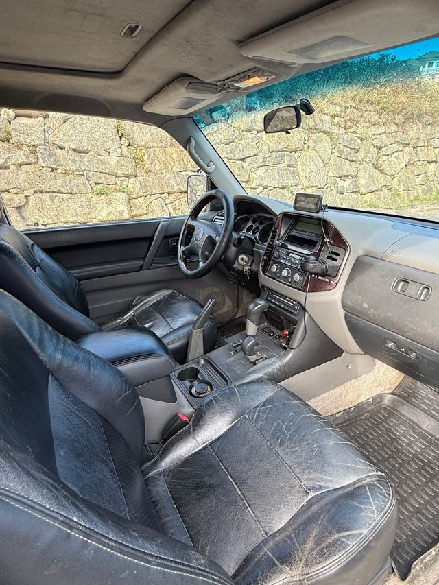 Mitsubishi Montero 2002