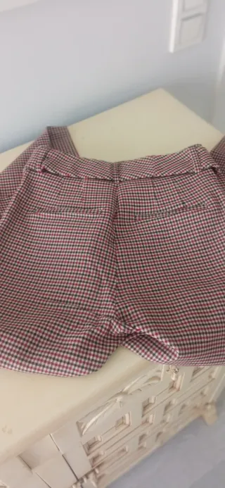 Pantalón Stradivarius tiro alto cuadros