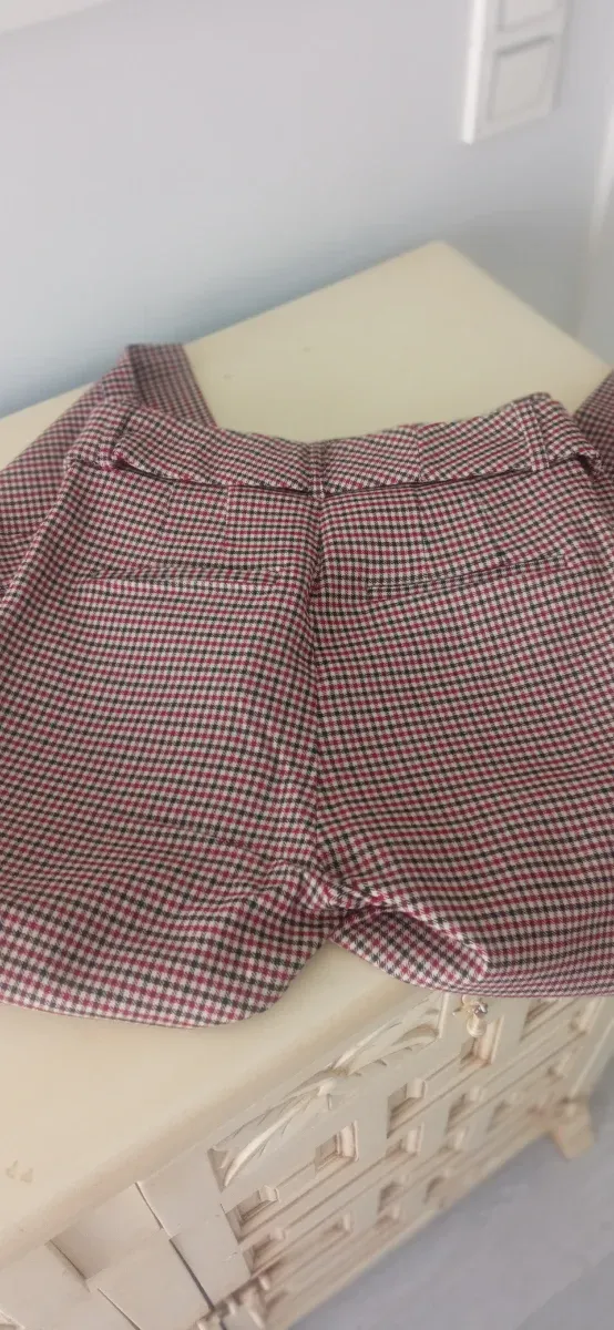 Pantalón Stradivarius tiro alto cuadros