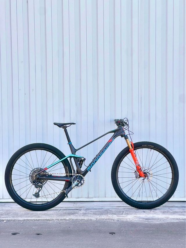 Mondraker F-Podium RR Carbono Ruedas Carbono