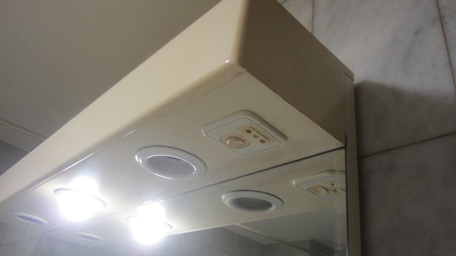 Espejo de baño con luces