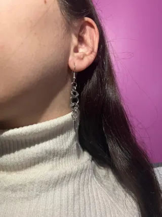 Pulsera, pendientes y más