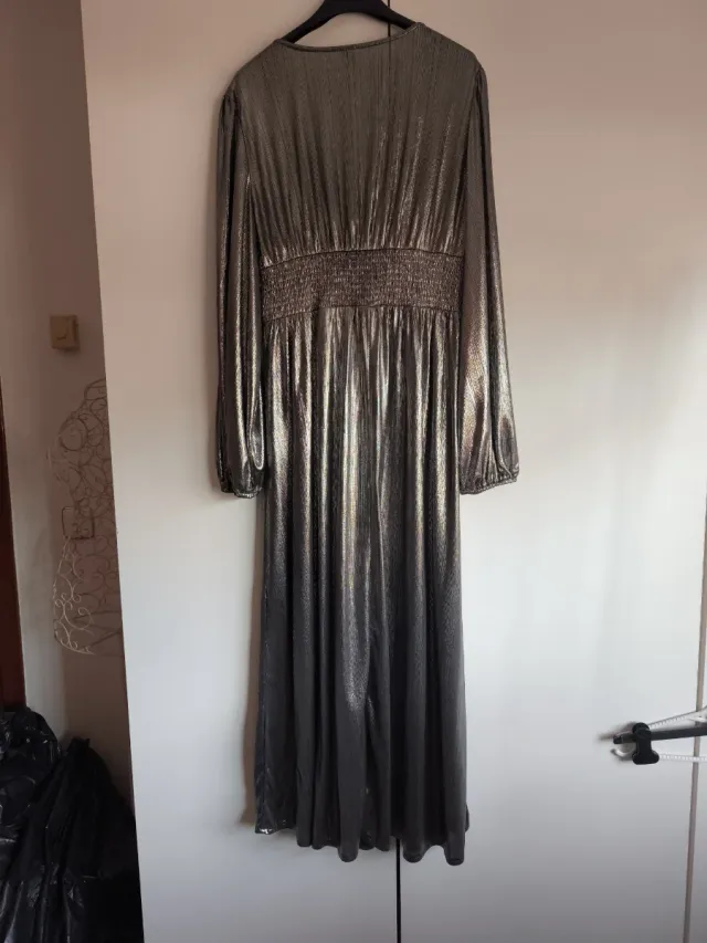 Vestido largo fiesta plateado