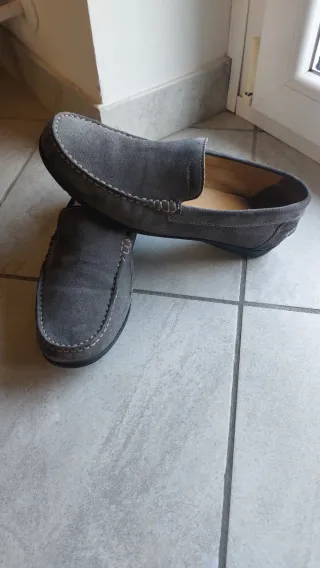 Mocassini Geox grigi taglia 42