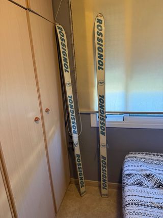 Esquís Rossignol 771