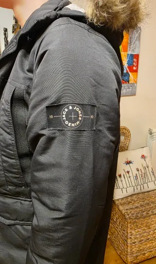 Parka Jack & Jones Talla 14 Años Negra