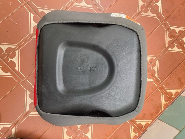 Alzador de coche PLAY gris y rojo