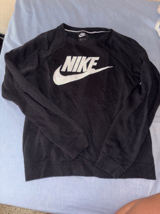 Sudadera Nike Negra Logo Grande