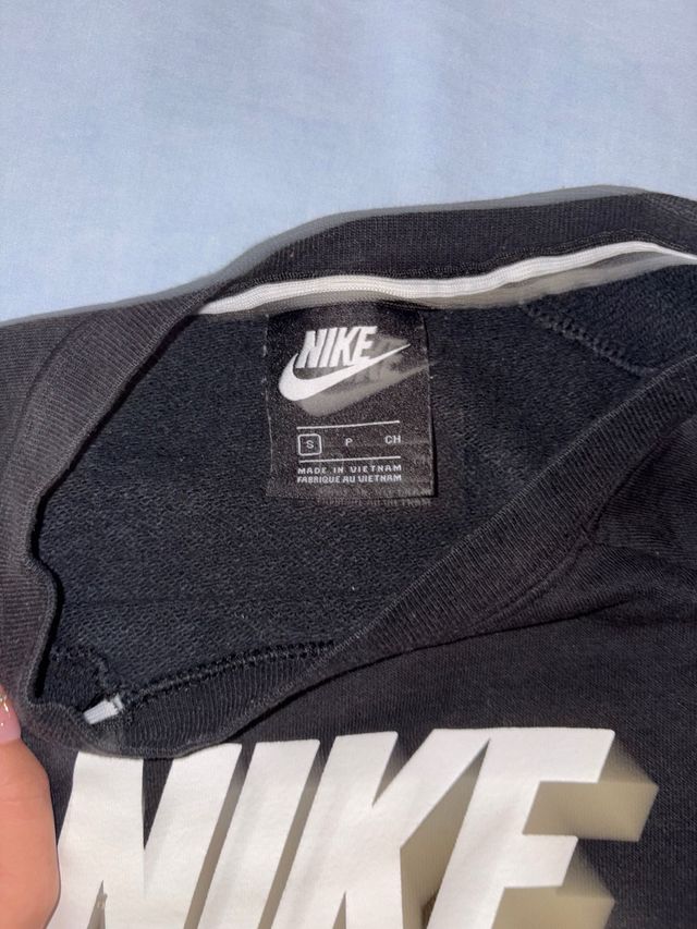 Sudadera Nike Negra Logo Grande