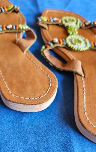 Sandalias de Piel El Corte Inglés con Pedrería