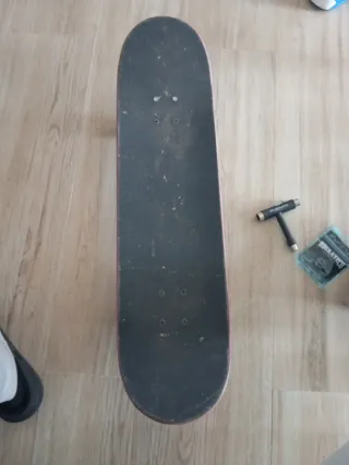 Skate completo con accesorios