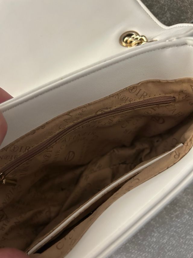 Borsetta donna Cafènoir bianca con tracolla catena