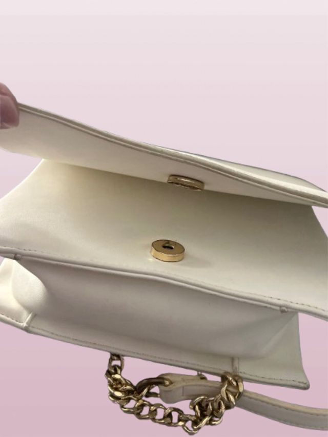 Borsetta donna Cafènoir bianca con tracolla catena