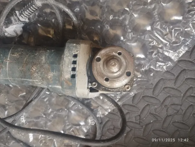 Amoladora Bosch GWS 700 Profesional