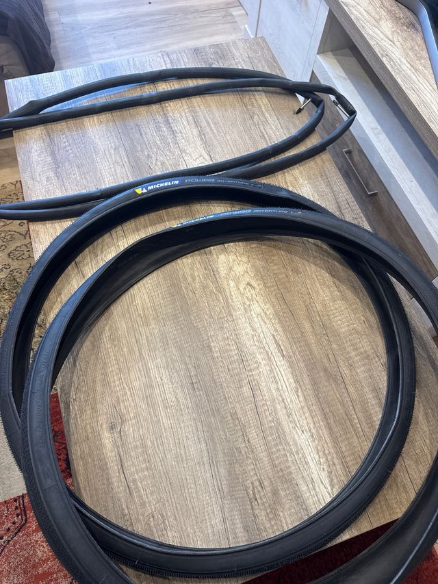 Cubiertas Michelin Power Adventure 700x36