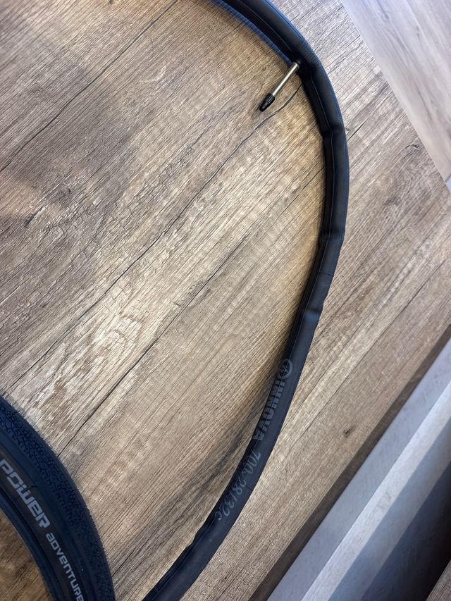 Cubiertas Michelin Power Adventure 700x36