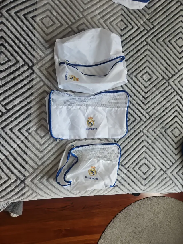 Bolsas de viaje y deporte Real Madrid