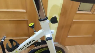 Bicicleta Spinning Diadora Blanca