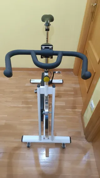 Bicicleta Spinning Diadora Blanca