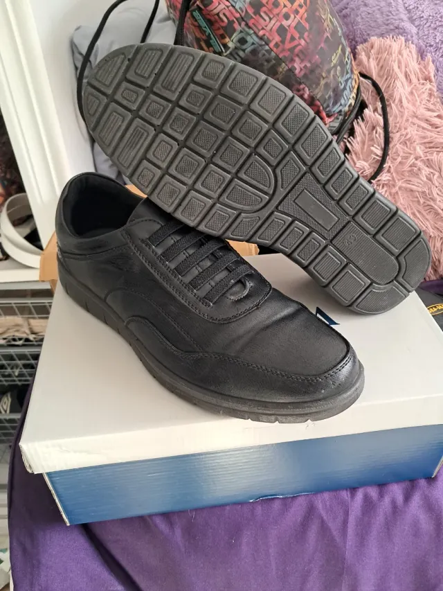 Zapatos negros hombre. Sirven para Nazareno