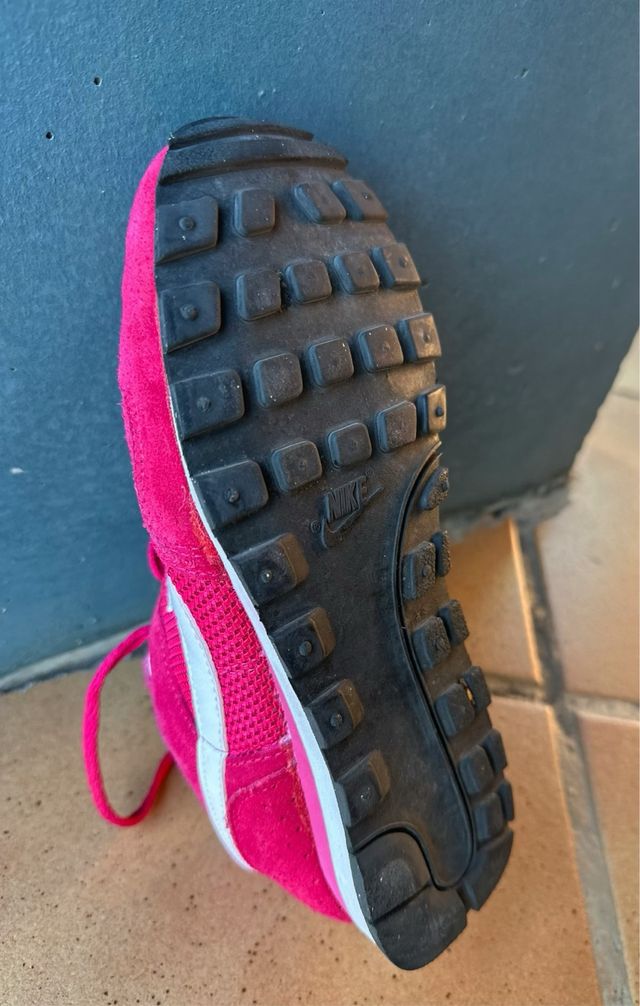 Zapatillas Nike Internationalist Rosa - Talla 36.5