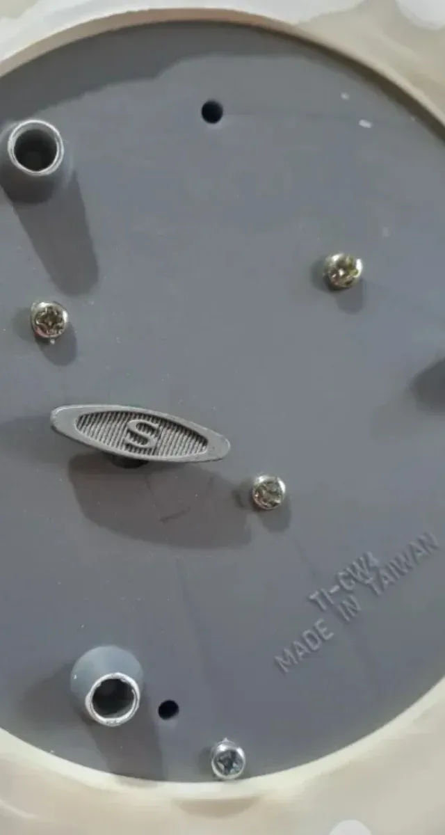 Carillon natalizio con villaggio