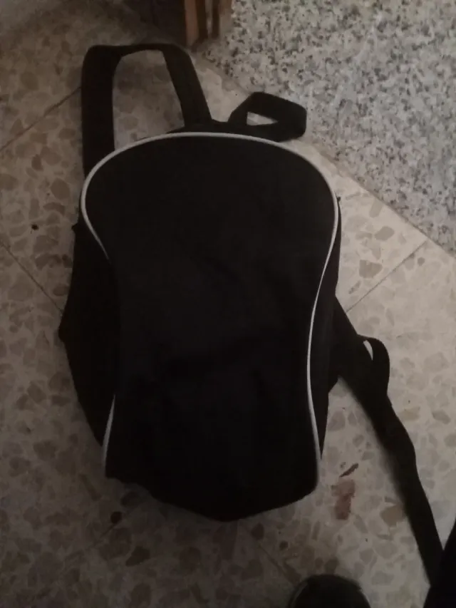 Mochila negra