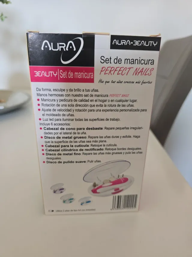 Set manicure Aura Beauty Perfect Nails