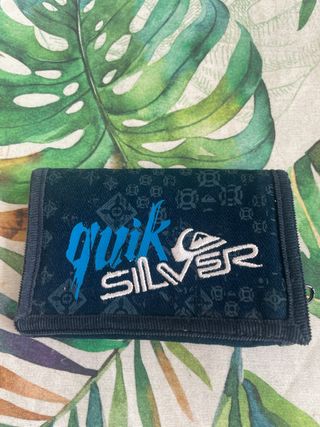 Cartera Quiksilver Azul y Negra