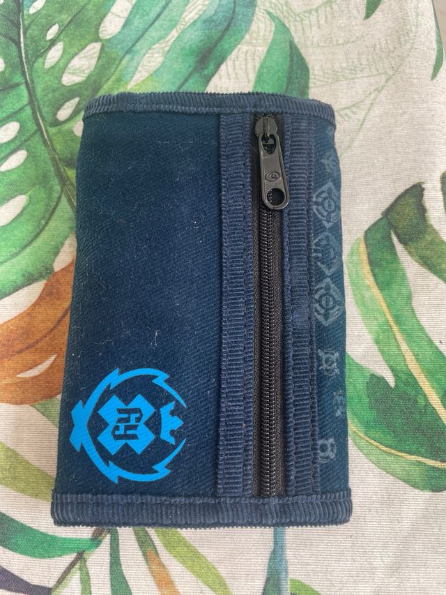 Cartera Quiksilver Azul y Negra