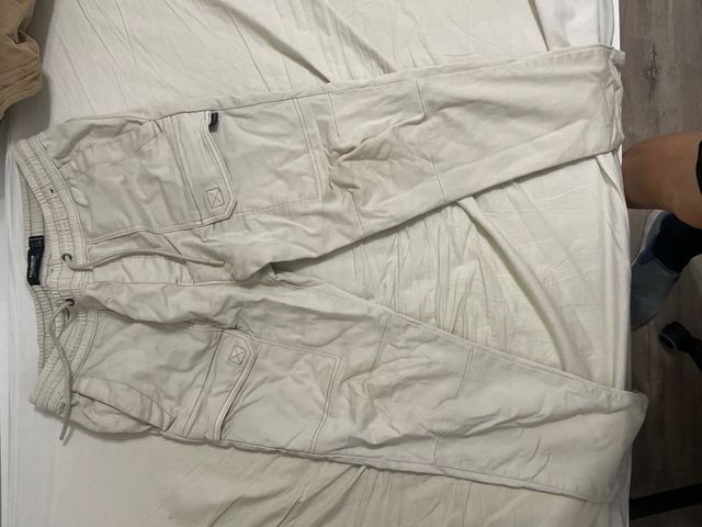 Pack ropa hombre Talla M-L /Talla 44 bambas.