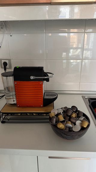 Cafetera Nespresso Pixie Naranja